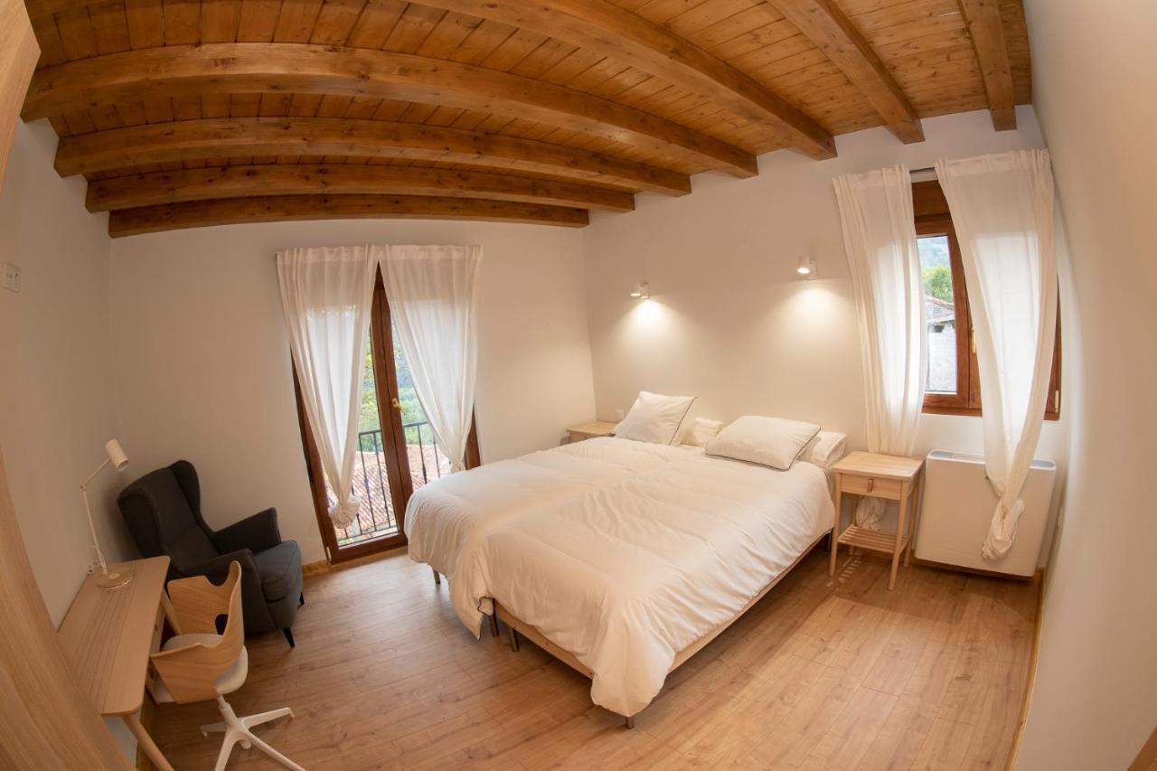 Colio Apartamentos Los Picos De Europa מראה חיצוני תמונה
