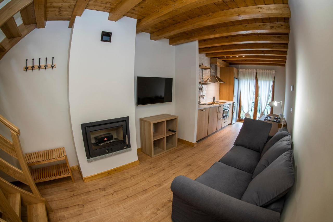 Colio Apartamentos Los Picos De Europa מראה חיצוני תמונה