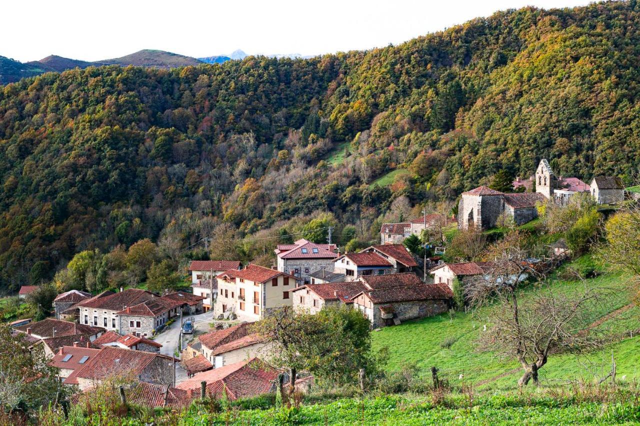 Colio Apartamentos Los Picos De Europa מראה חיצוני תמונה
